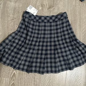 PLAID PLEATED SCHOOLGIRL SKIRT
